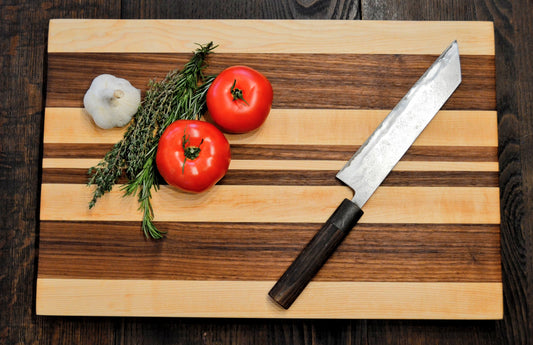 Planche à découper à grain en érable et noyer